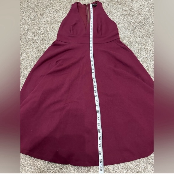 Lulus Finesse Burgundy Plunge V-Neck Sleeveless Knee Length Dress Women's Sz L - Picture 5 of 8